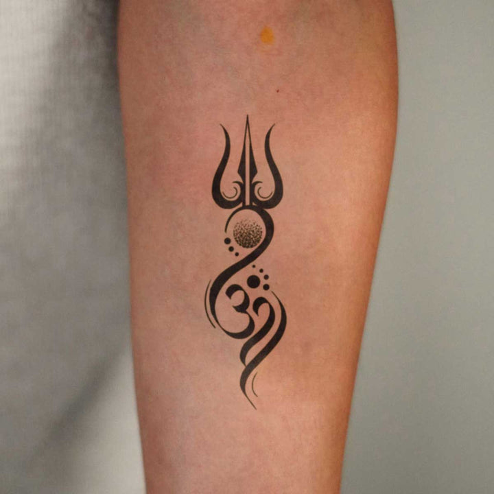 rudraksha-trishul-tattoo-on-hand